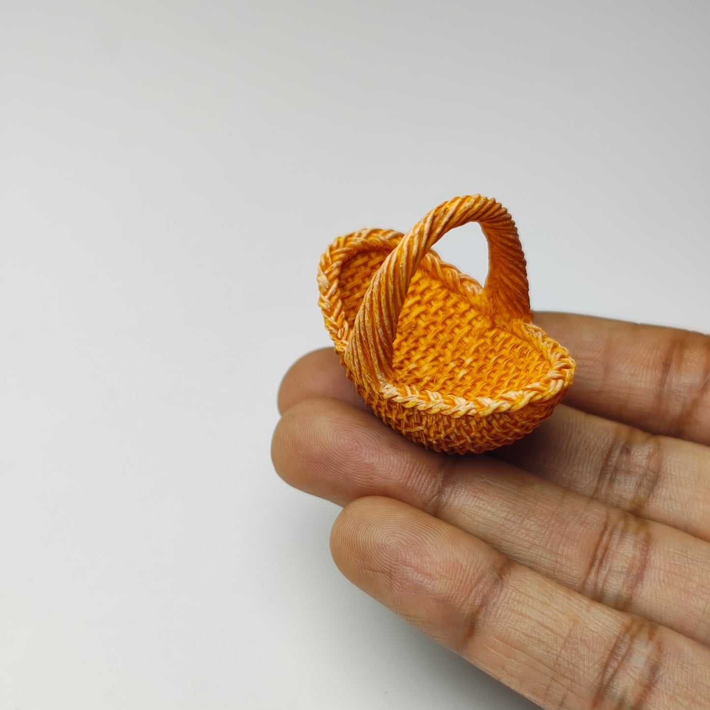 Hanging wicker basket
