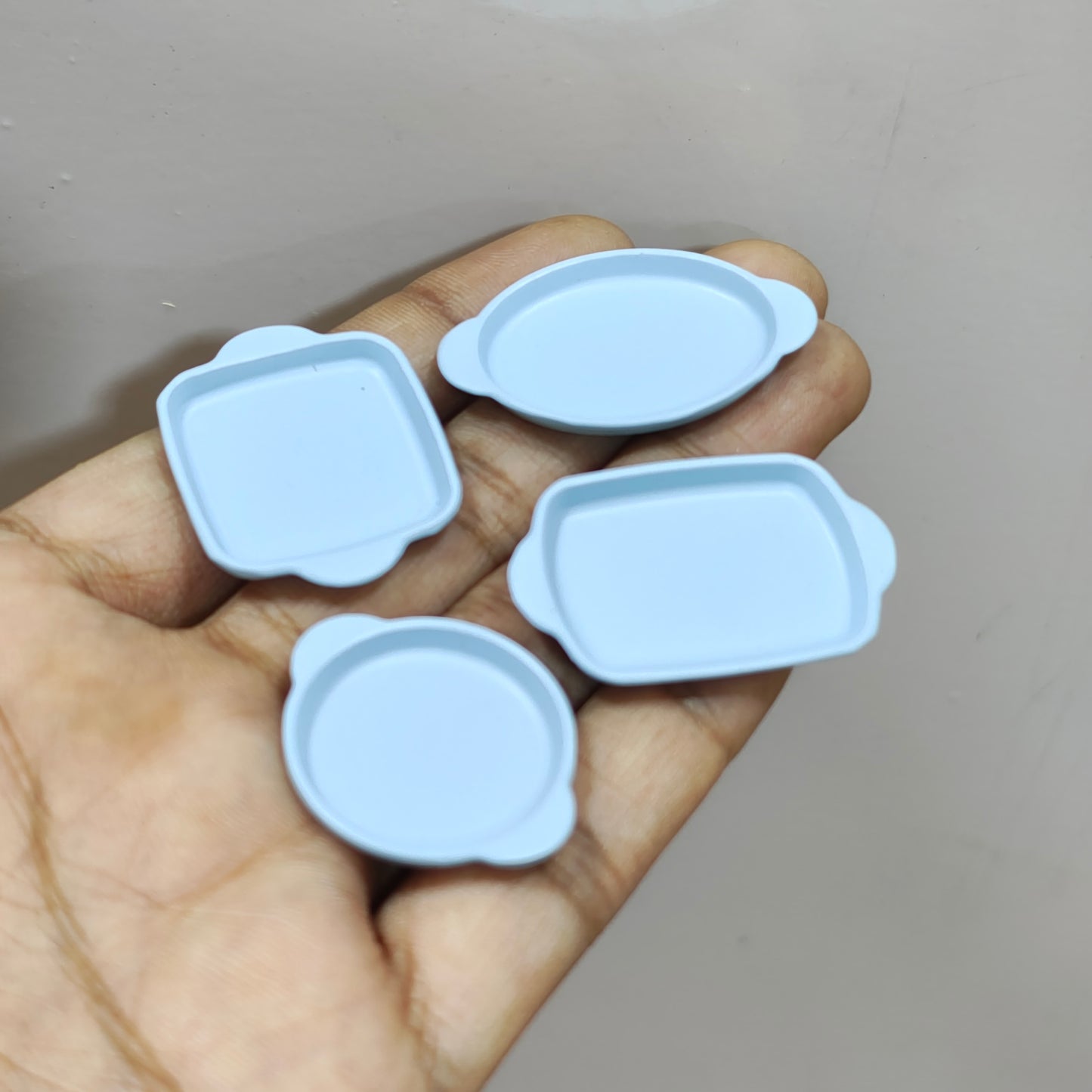 Pans
