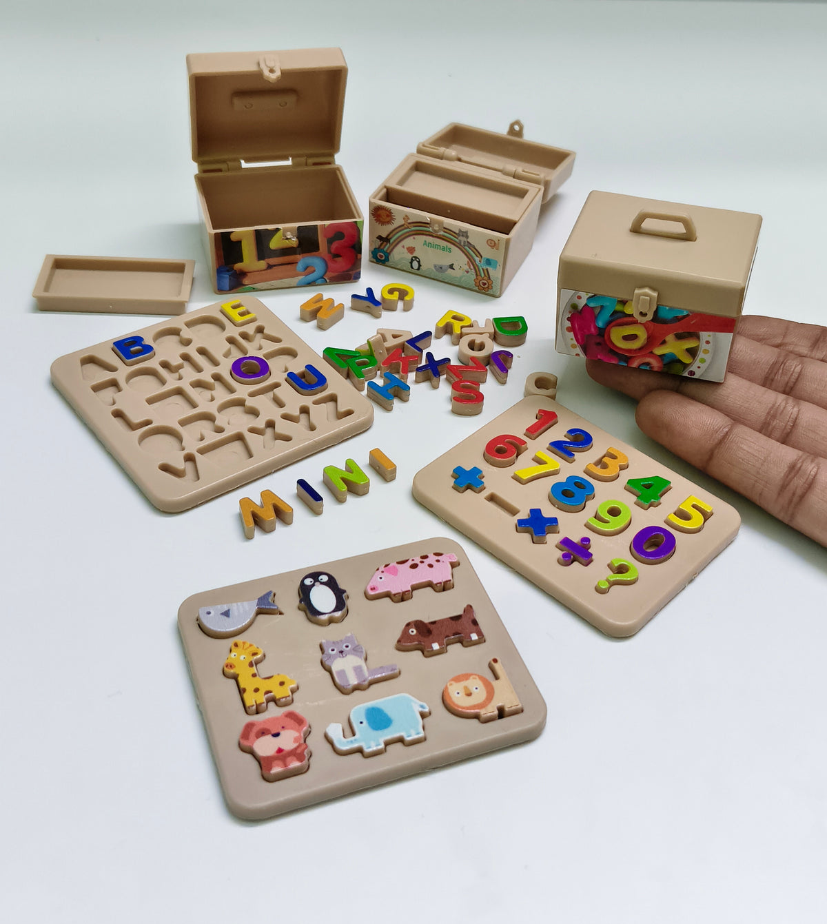 Kids play Box