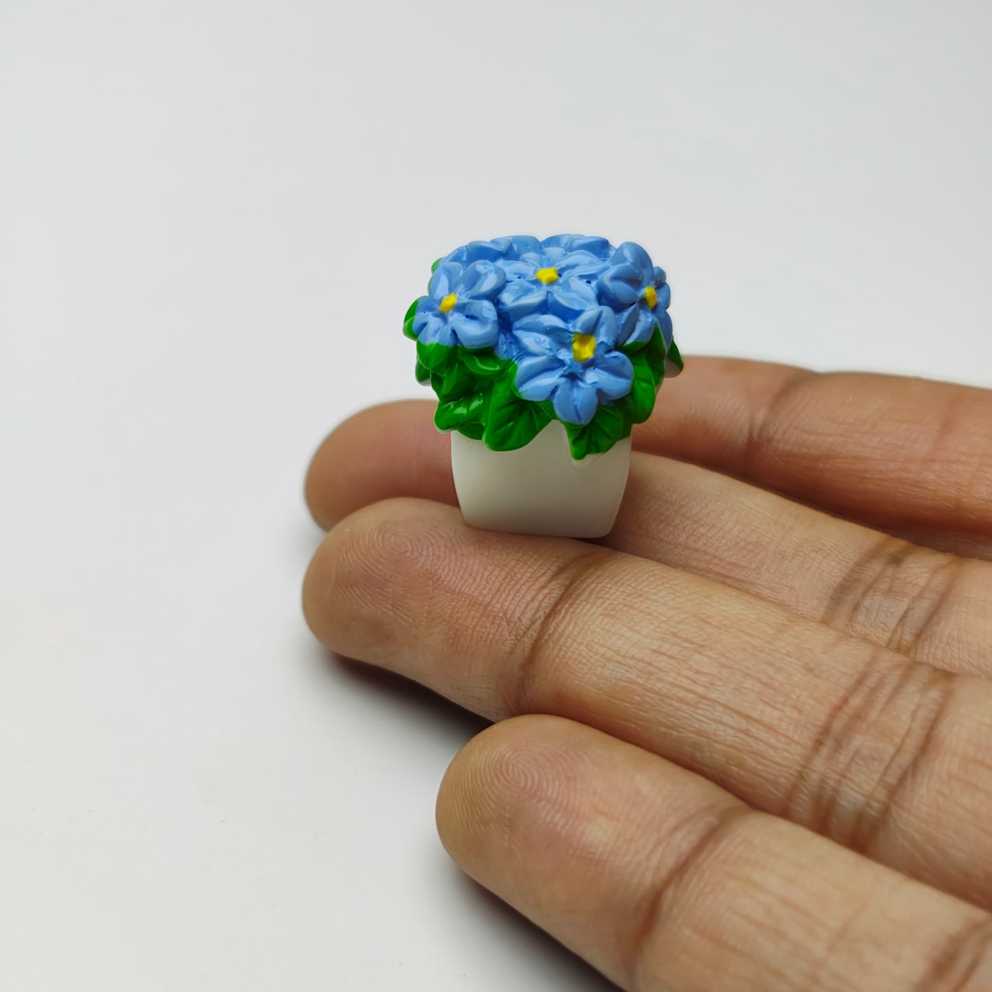 Flower vase