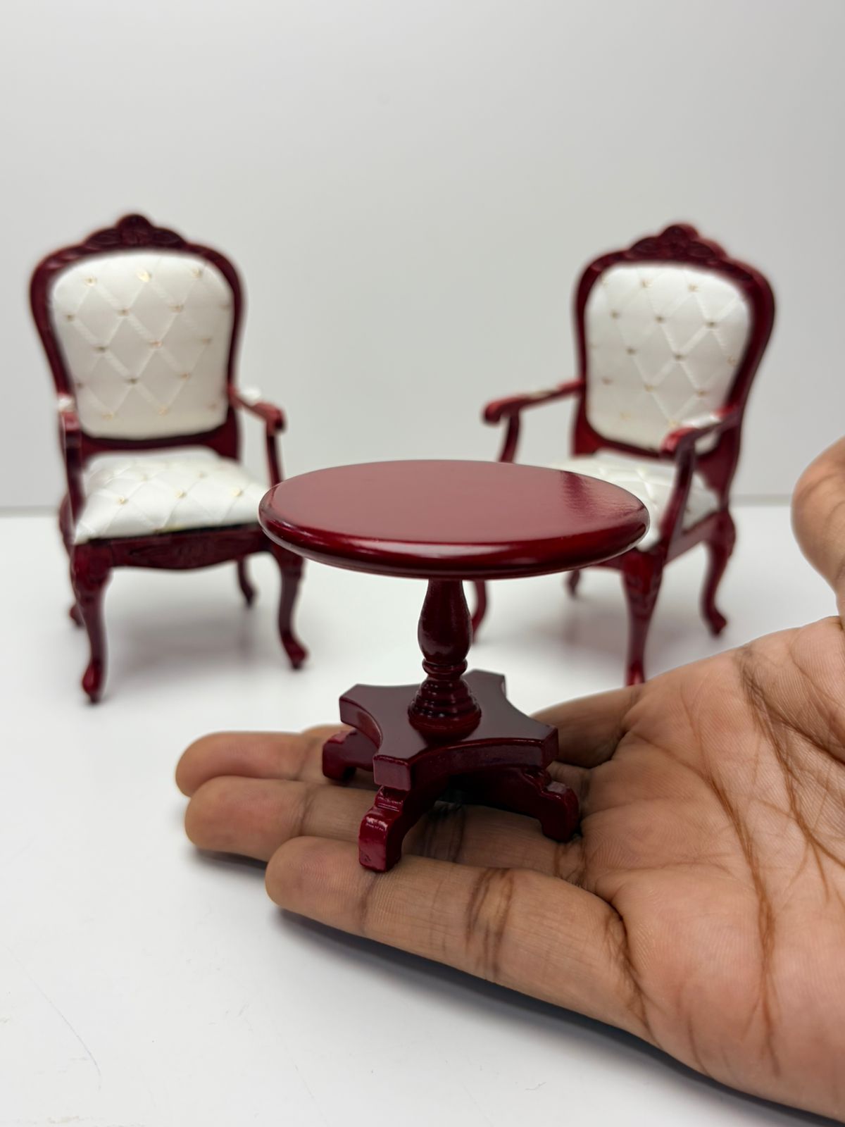 Victoria Chair Set