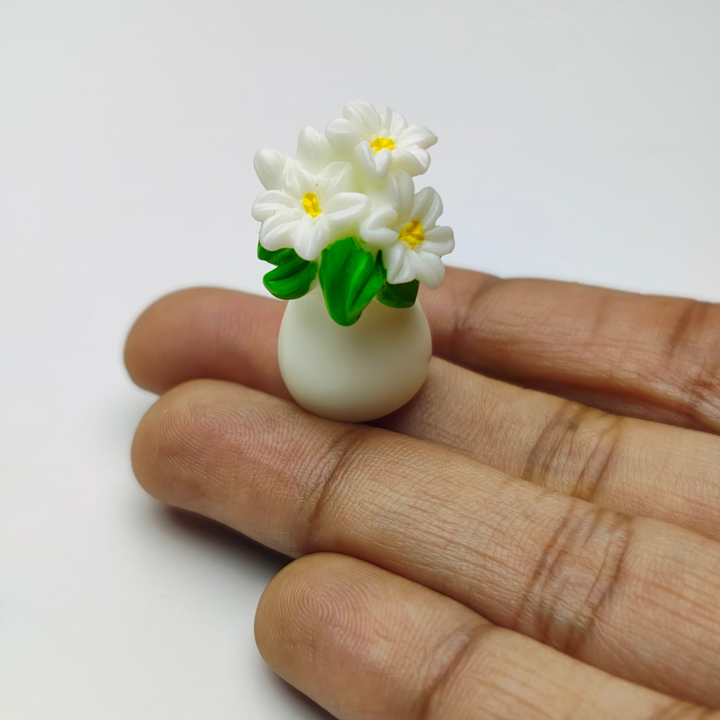 Flower vase