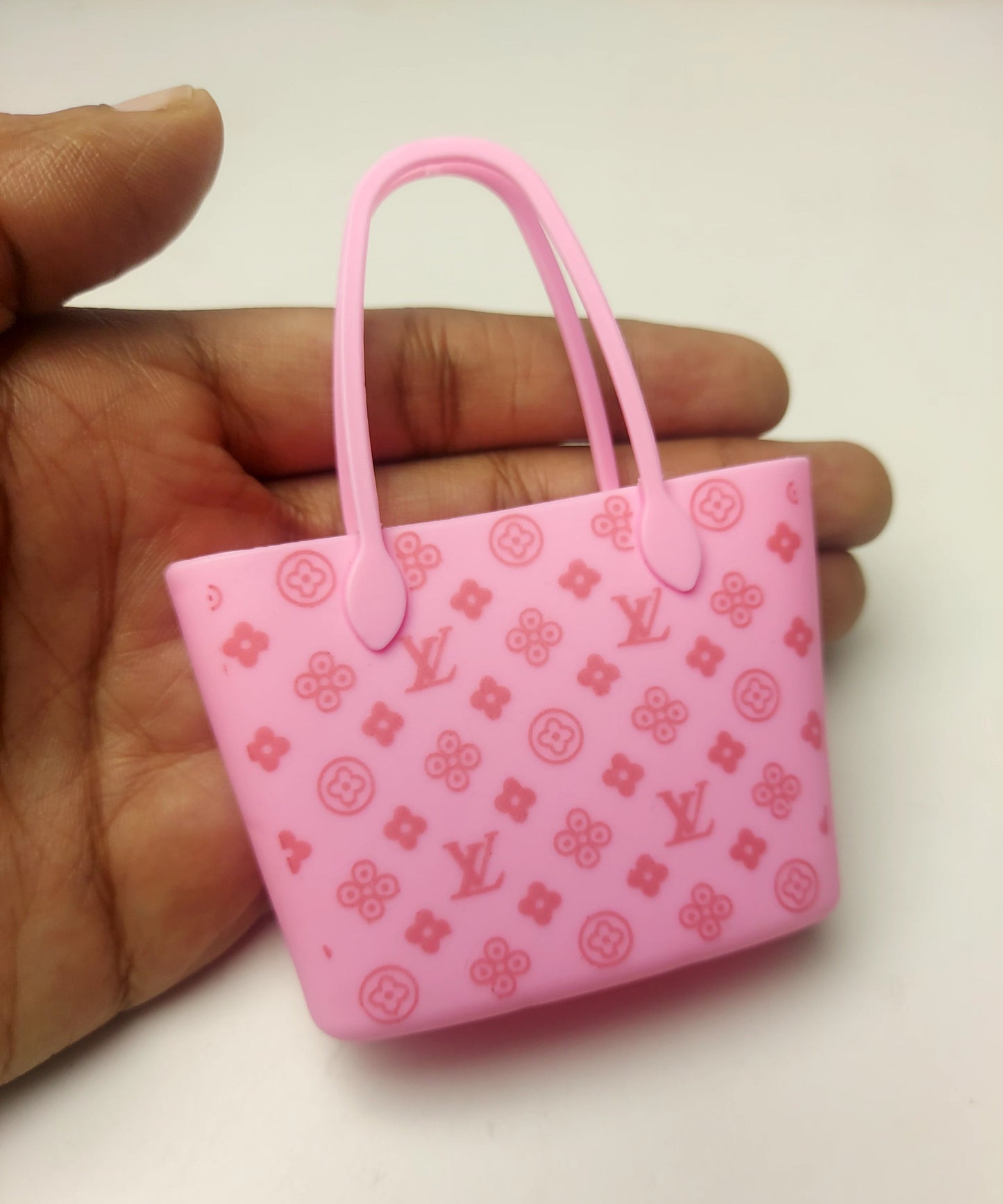 Hand bag
