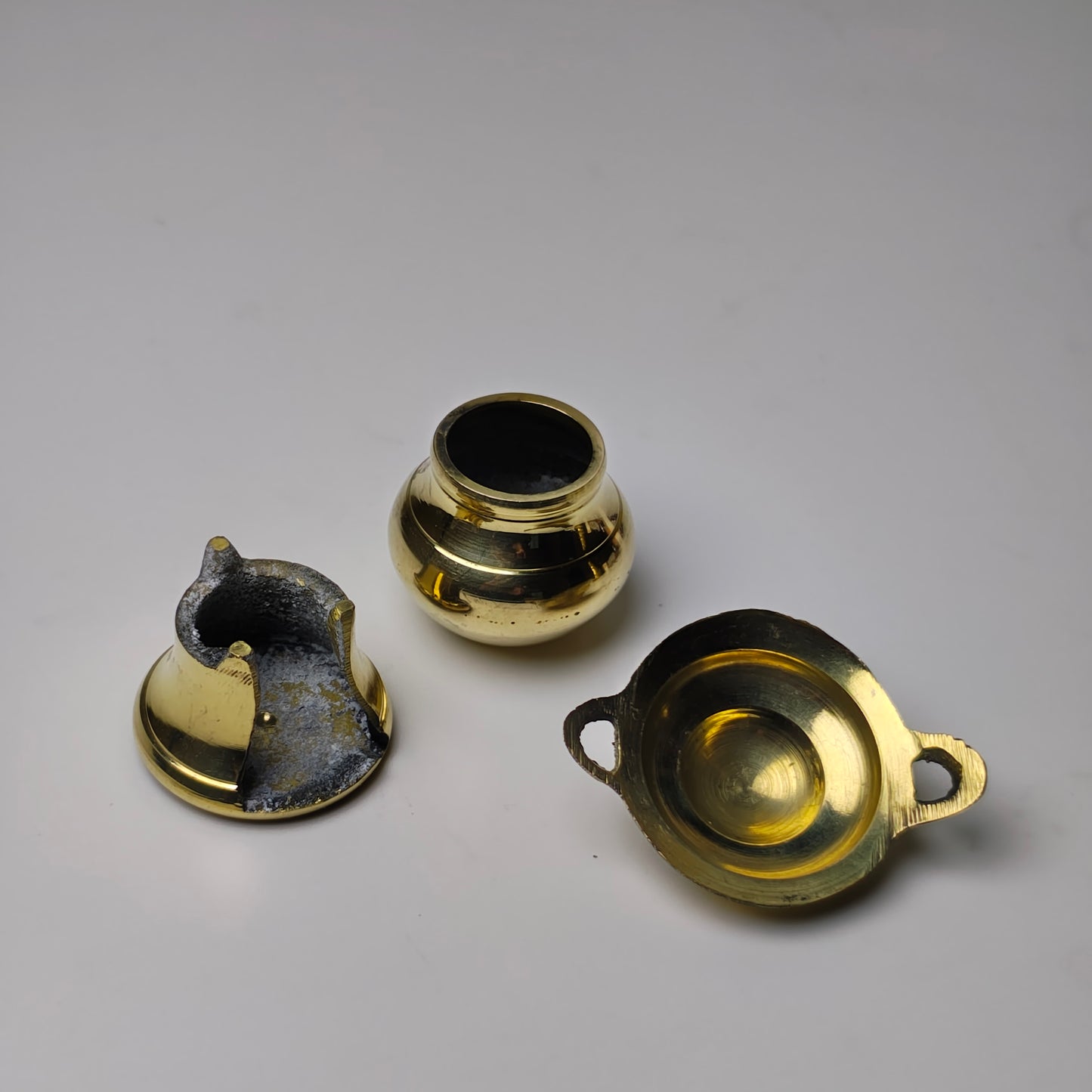 Miniature Traditional Stove Set