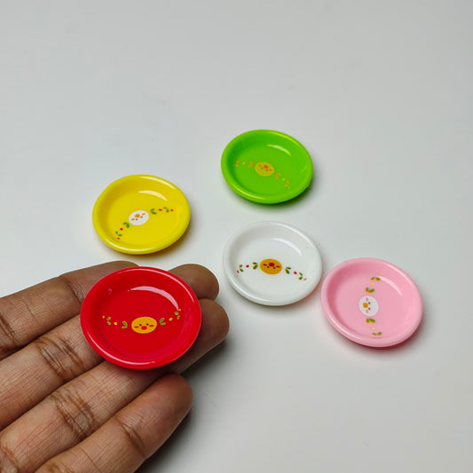 Miniature plate