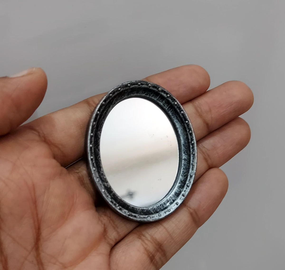 Mirror random per piece – Miniatures Shop