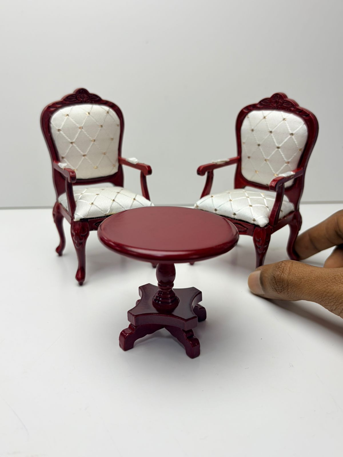 Victoria Chair Set