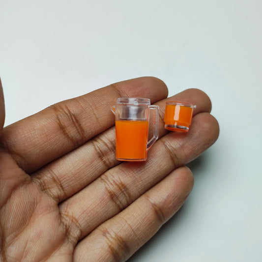 Miniature juice jar