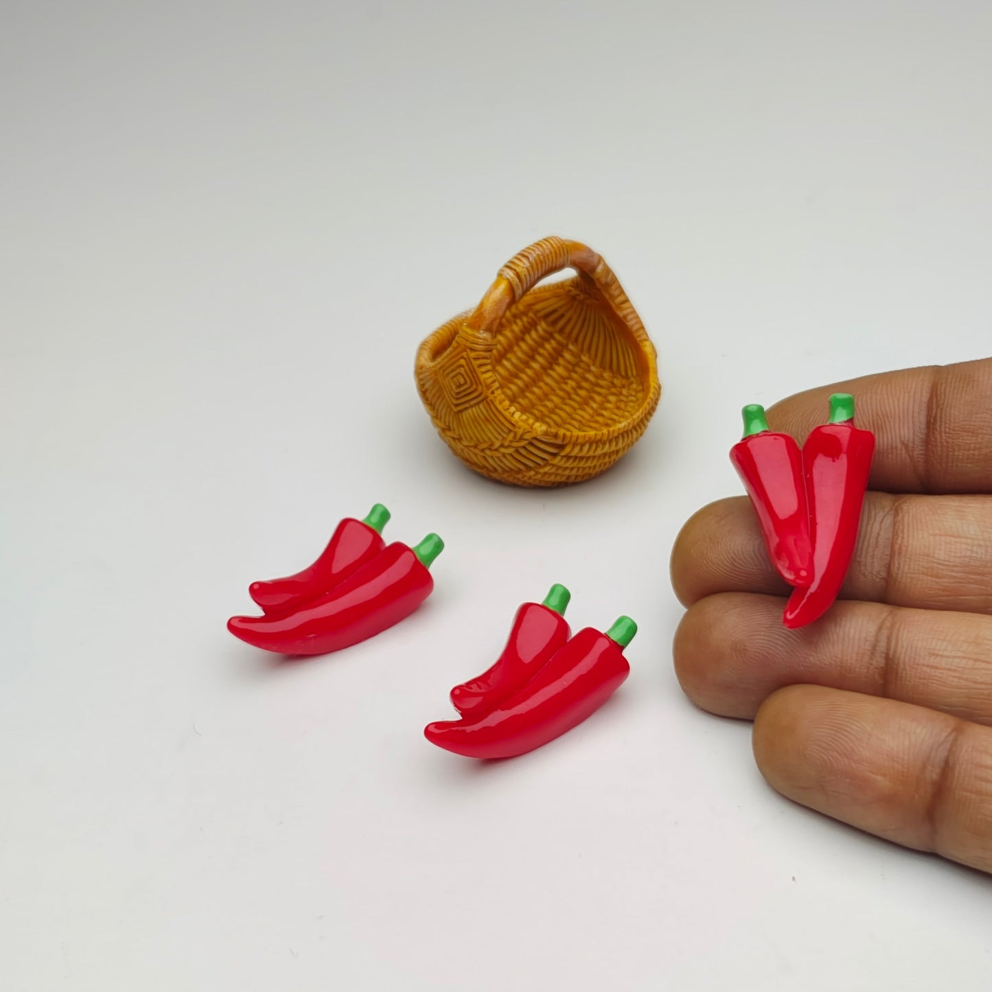 Red chilli Basket